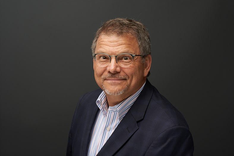 Portrait of author Todd Bauerle